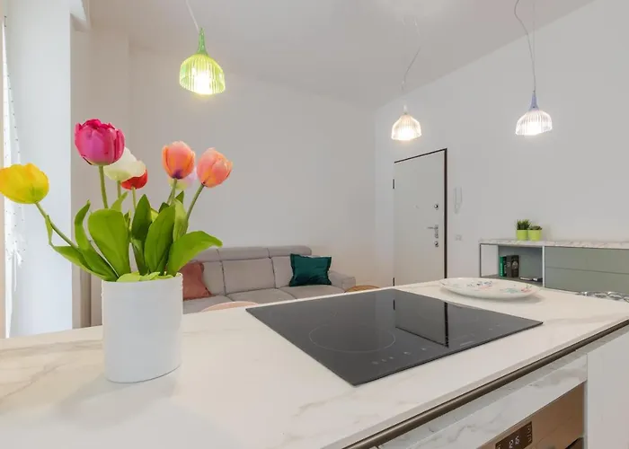 Apartment Design Premium In Center - Homeunity Milan