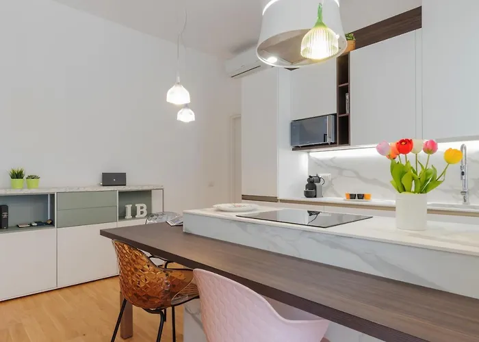 Apartment Design Premium In Center - Homeunity *