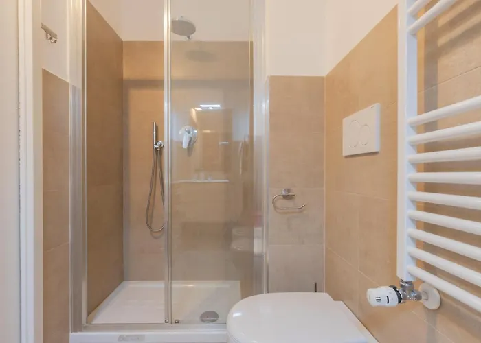Apartment Design Premium In Center - Homeunity